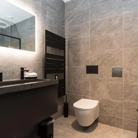 Midtown 3*