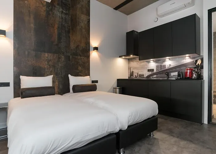 Midtown Ρότερνταμ