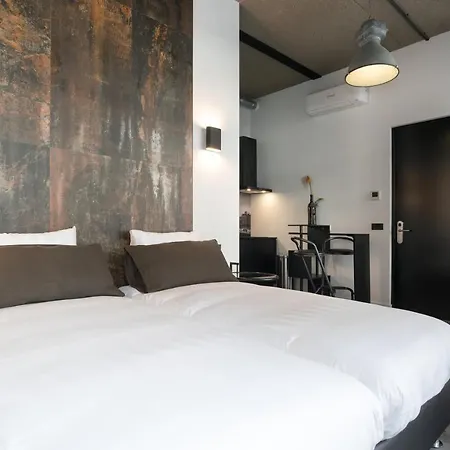 Midtown Aparthotel 3*