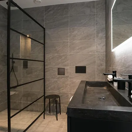 Апарт-отель Midtown Роттердам