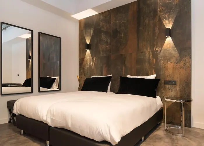 Midtown Apartahotel 3*